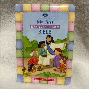 📕Scholastic My First Read and Learn Bible - Colorful Edition